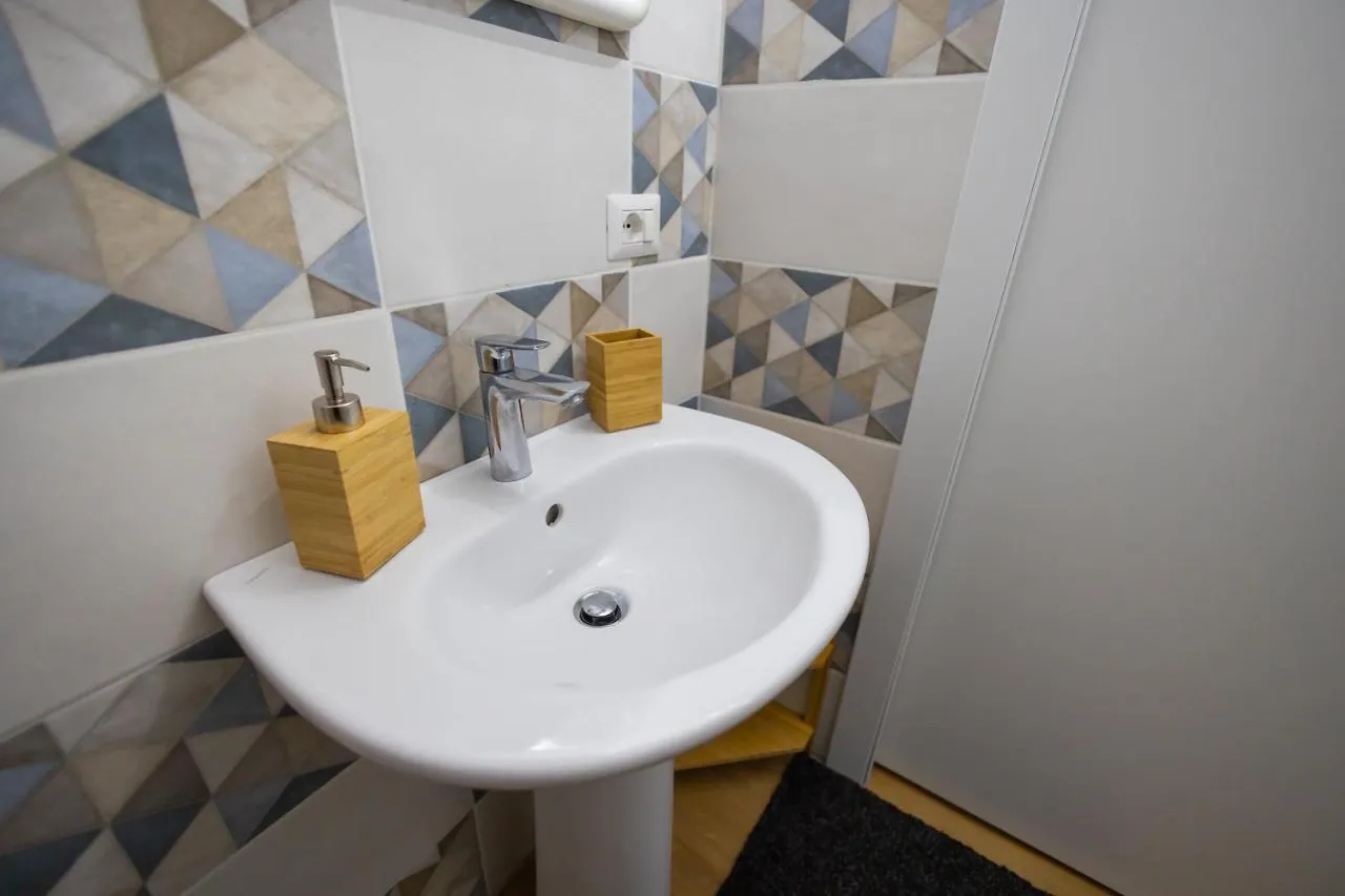 Apartment Lavika Home Catania Italy